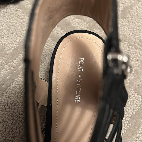 Pour la Victoire strappy block Sandals - Picture 2 of 4